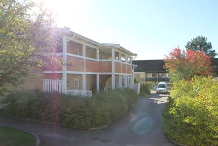 Utomhusbild på Petersborgsvägen 6